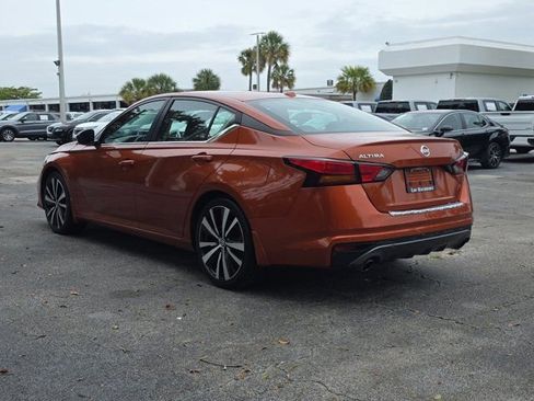Used 2022 Nissan Altima 2.5 SR FWD image 5