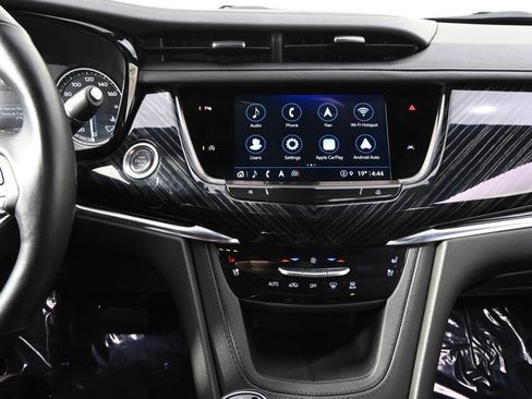 Certified 2025 Cadillac XT6 Premium Luxury image 27