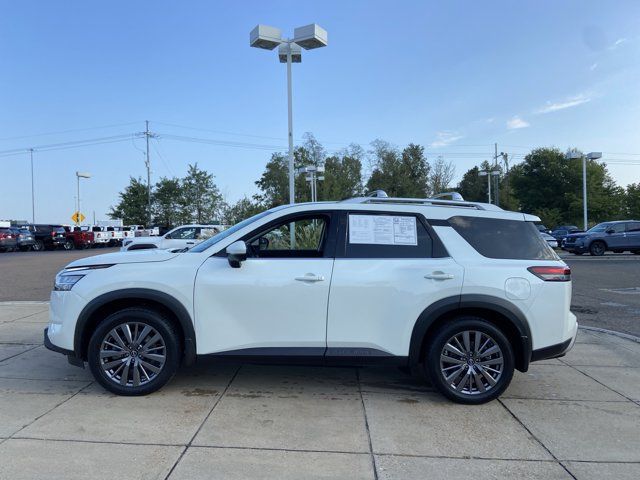 Used 2024 Nissan Pathfinder SL w/ SL Premium Package FWD image 7