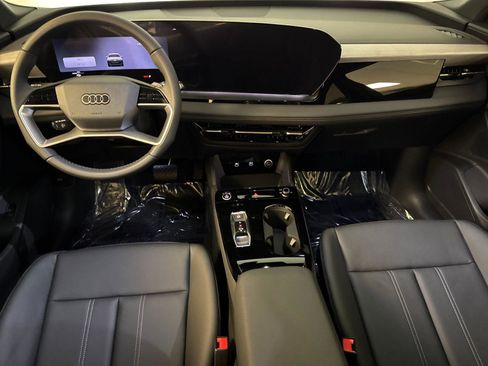New 2027 Audi Q6 e-tron Premium image 12