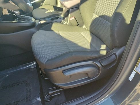 Used 2023 Kia Soul LX w/ LX Technology Package image 12