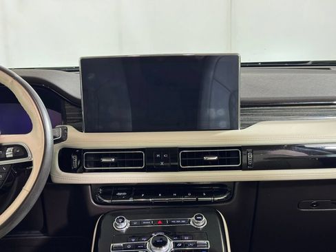 Certified 2022 Lincoln Nautilus Black Label w/ Class II Trailer Tow Package AWD/4WD image 22