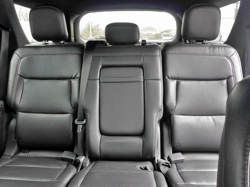 Used 2020 Ford Explorer XLT w/ Equipment Group 202A image 30