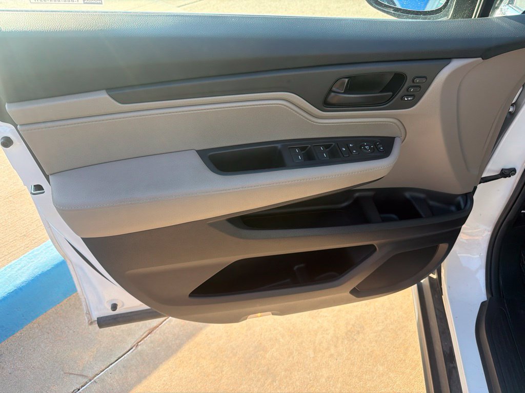 Certified 2024 Honda Odyssey EX-L image 16