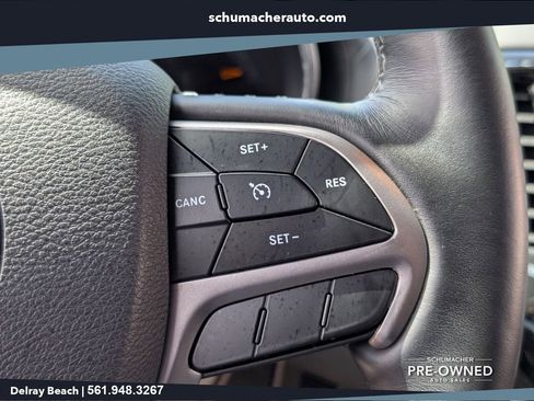 Certified 2019 Jeep Grand Cherokee Overland RWD image 24