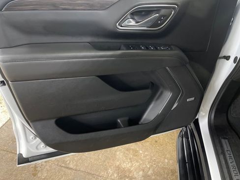 Certified 2024 Chevrolet Suburban LT image 11