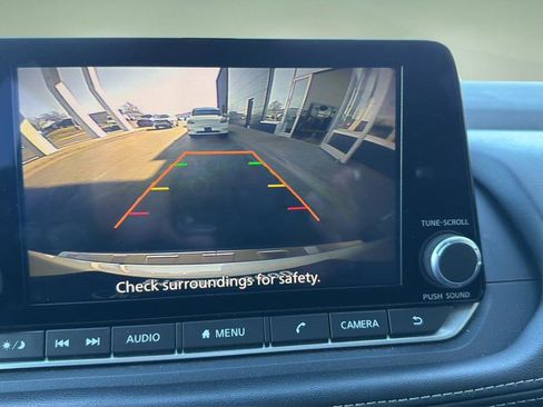 Certified 2023 Nissan Rogue SV image 23