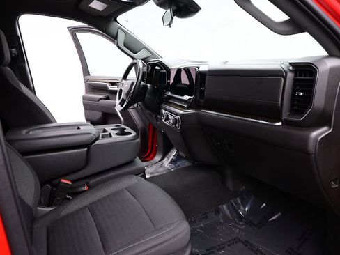 Used 2022 Chevrolet Silverado 1500 LT RWD image 12