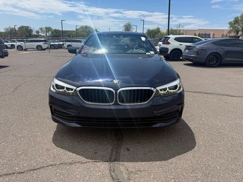 Used 2019 BMW 530i w/ Convenience Package RWD image 2
