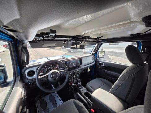 New 2026 Jeep Gladiator Sport image 19