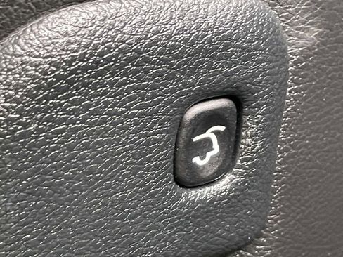 Used 2020 Jeep Grand Cherokee Limited w/ Premium Lighting Group image 21