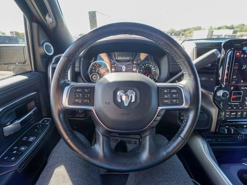 Used 2019 RAM 3500 Laramie image 21