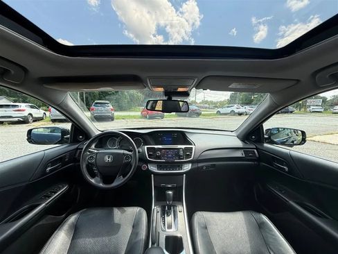 Used 2015 Honda Accord EX-L image 9