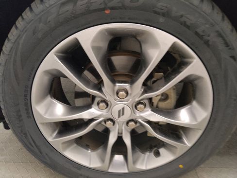 Used 2020 Dodge Durango GT image 31