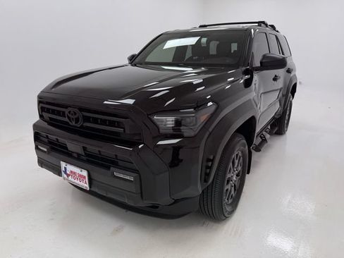 Used 2026 Toyota 4Runner SR5 AWD/4WD image 4