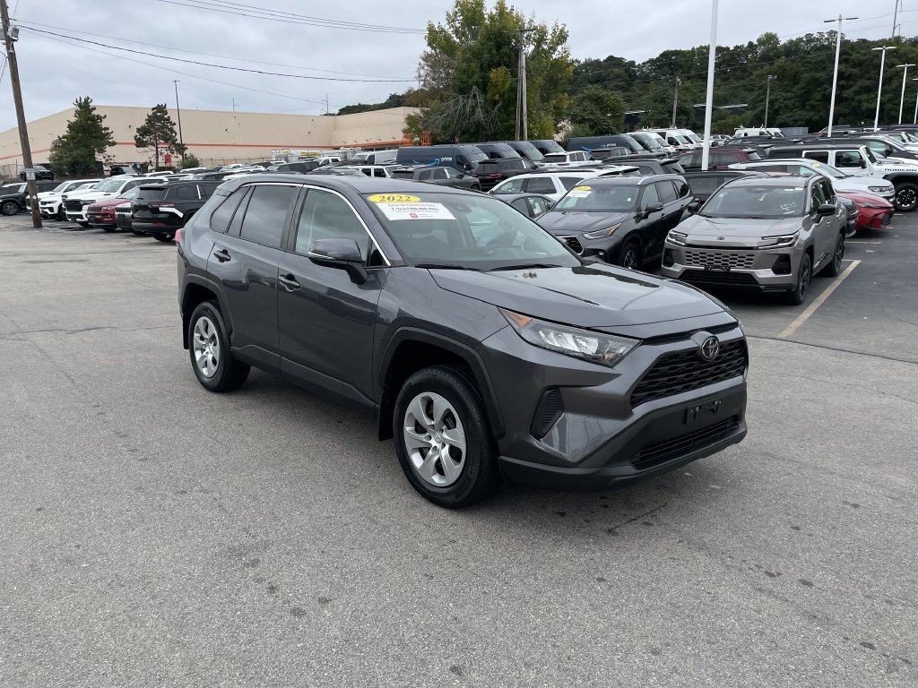 Certified 2022 Toyota RAV4 LE AWD/4WD image 6