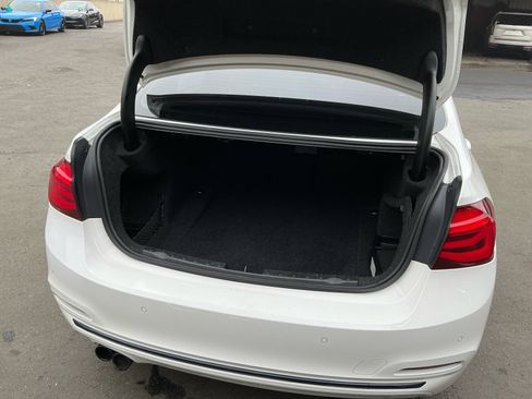 Used 2018 BMW 330i Sedan image 27