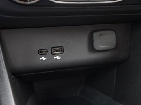 Used 2025 Buick Encore GX Preferred image 20