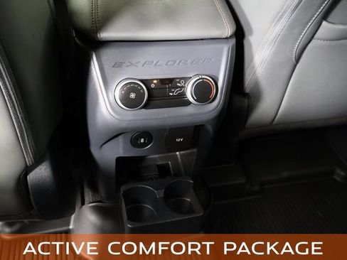 Used 2025 Ford Explorer Active w/ Active Comfort Package AWD/4WD image 21