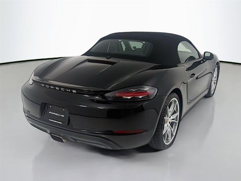 Certified 2021 Porsche 718 Boxster image 24