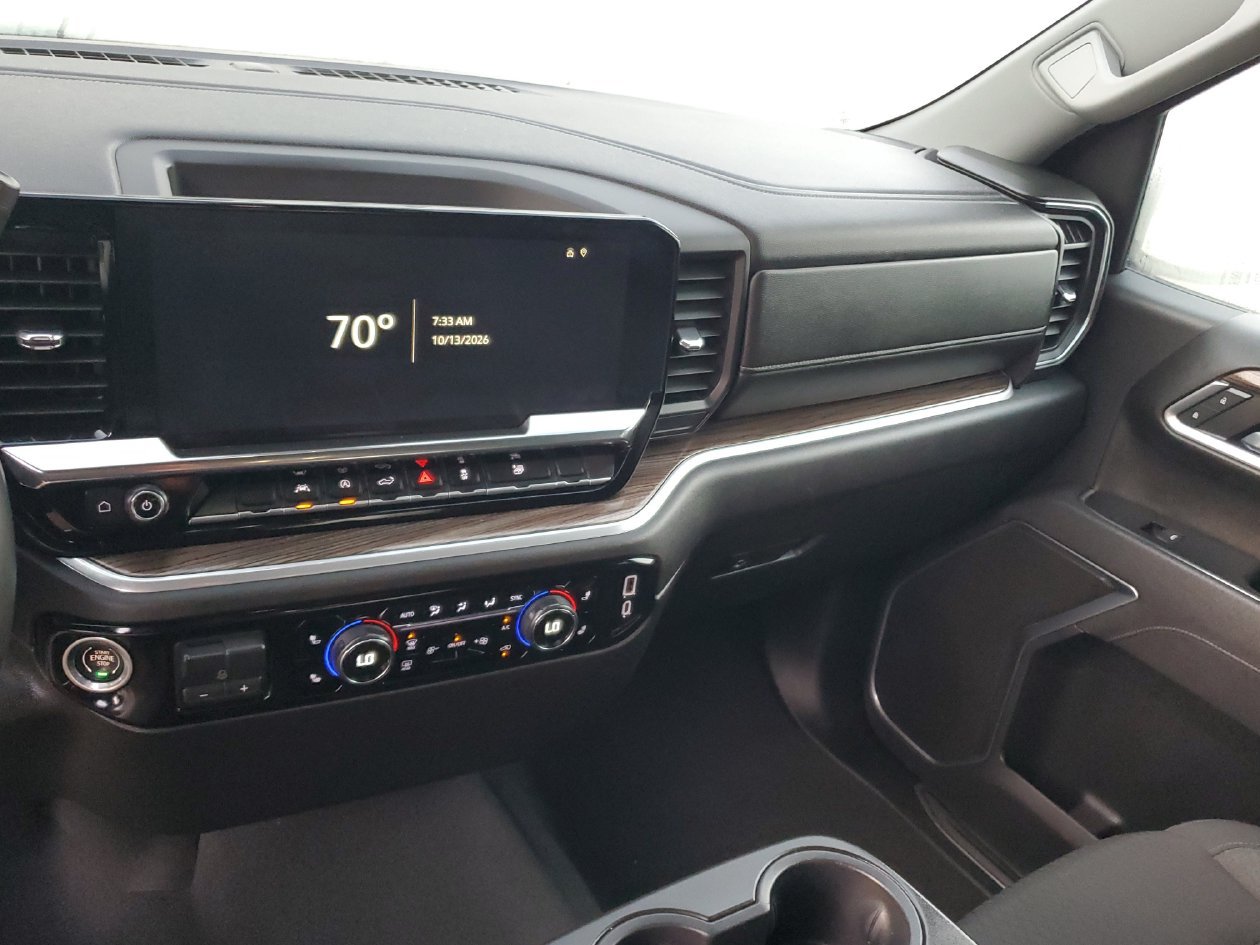 Used 2026 Chevrolet Silverado 1500 RST AWD/4WD image 28