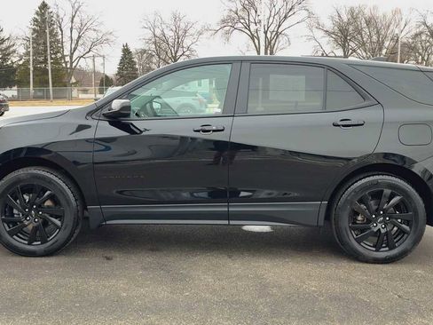 Used 2024 Chevrolet Equinox LS w/ LS Convenience Package image 5