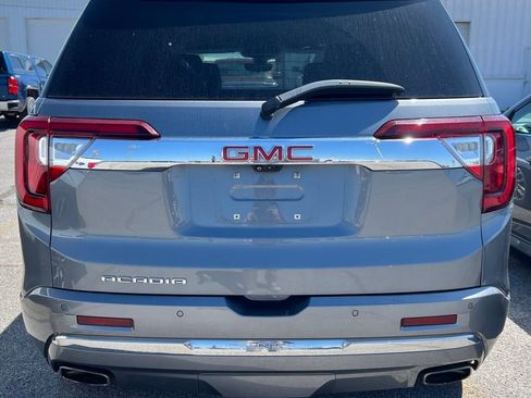 Used 2021 GMC Acadia Denali w/ Denali Technology Package FWD image 5