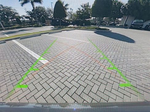 Certified 2026 BMW 740i xDrive image 22