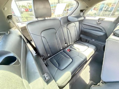 Used 2015 Audi Q7 3.0T S line Prestige w/ Towing Package AWD/4WD image 13