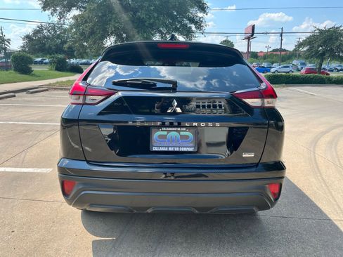 Used 2023 Mitsubishi Eclipse Cross LE image 6