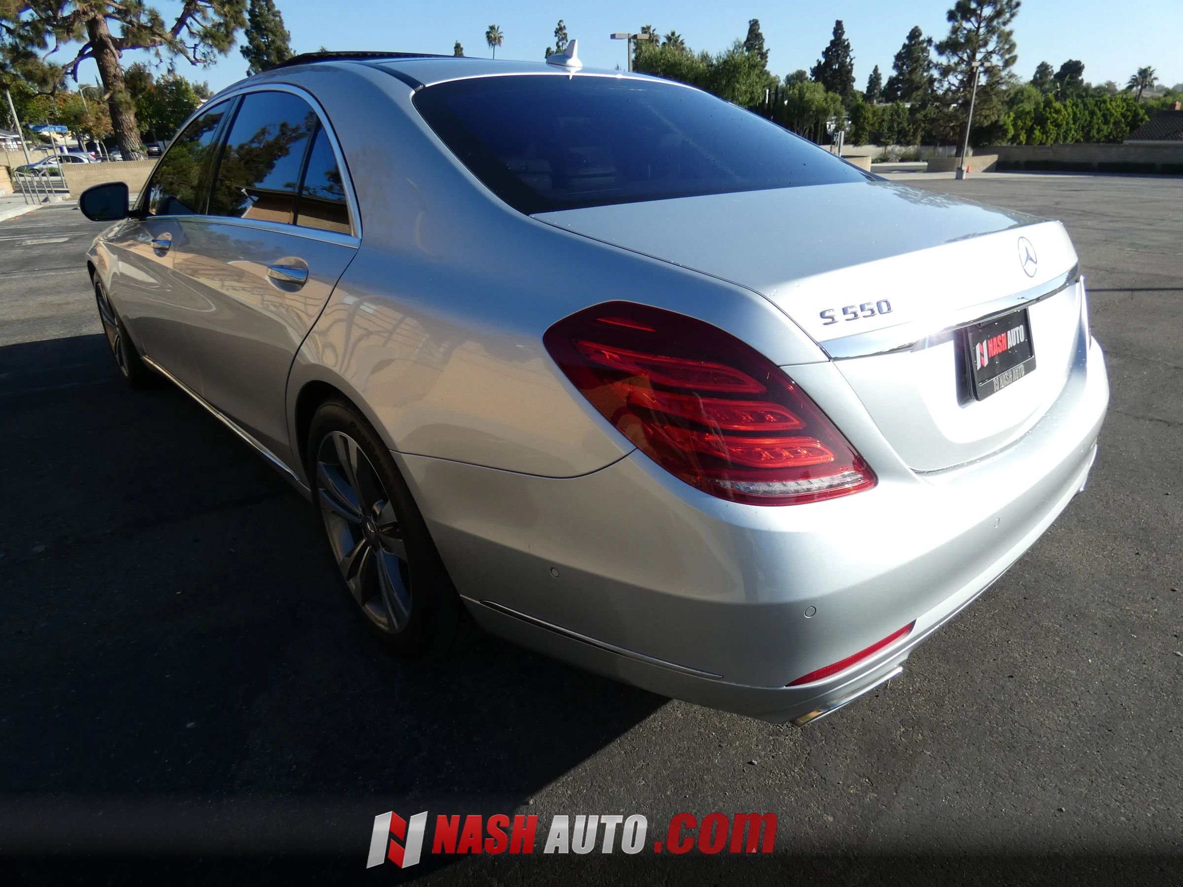 Used 2015 Mercedes-Benz S 550 Sedan image 12
