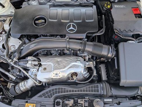 Certified 2022 Mercedes-Benz CLA 250 image 23