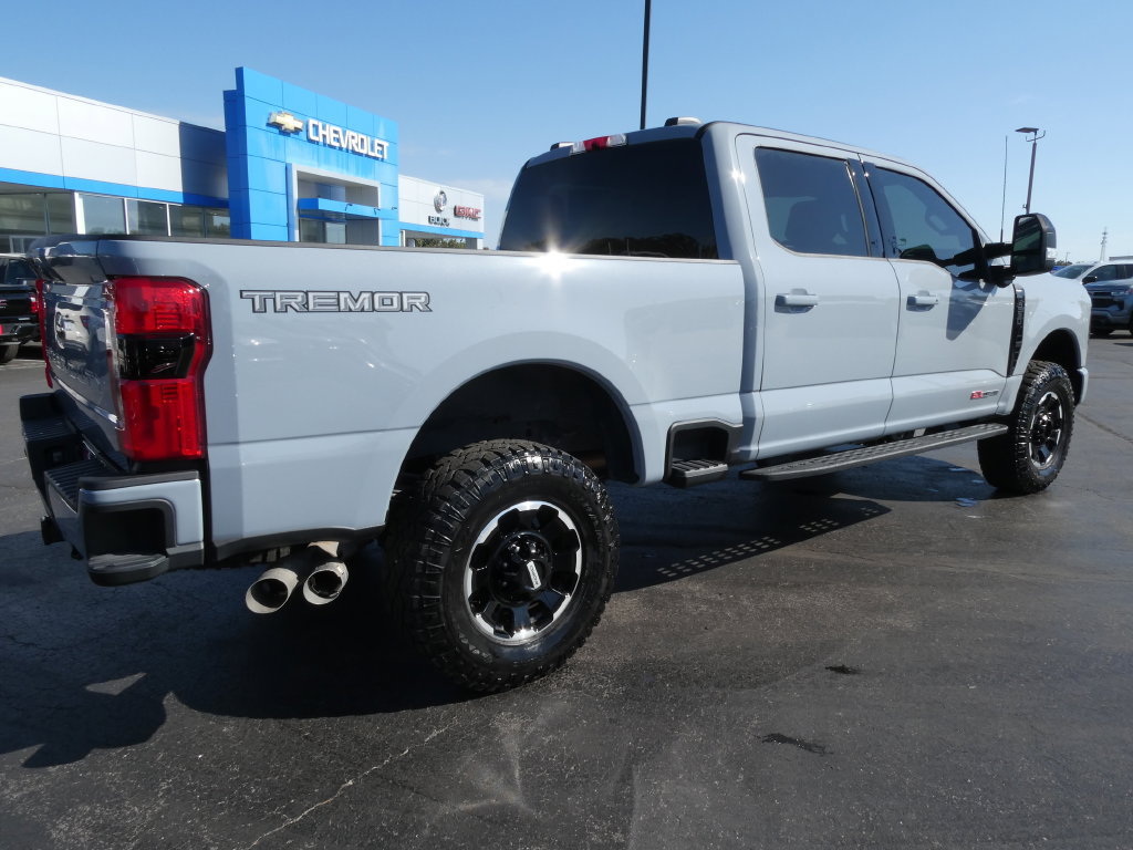 Used 2025 Ford F250 Lariat w/ Tremor Off-Road Package AWD/4WD image 5