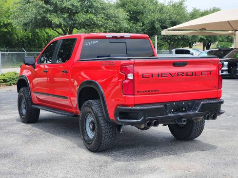 Used 2022 Chevrolet Silverado 1500 LT Trail Boss w/ LT Trail Boss Premium Package AWD/4WD image 5
