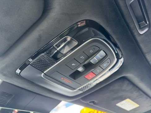 Used 2025 Hyundai Palisade Calligraphy image 16