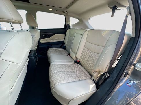Used 2020 Nissan Murano Platinum FWD image 27
