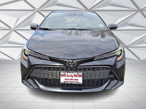 Used 2022 Toyota Corolla Hatchback image 3