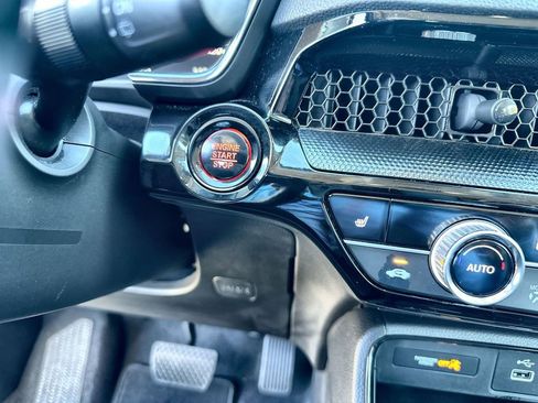 Used 2023 Honda CR-V EX-L image 16