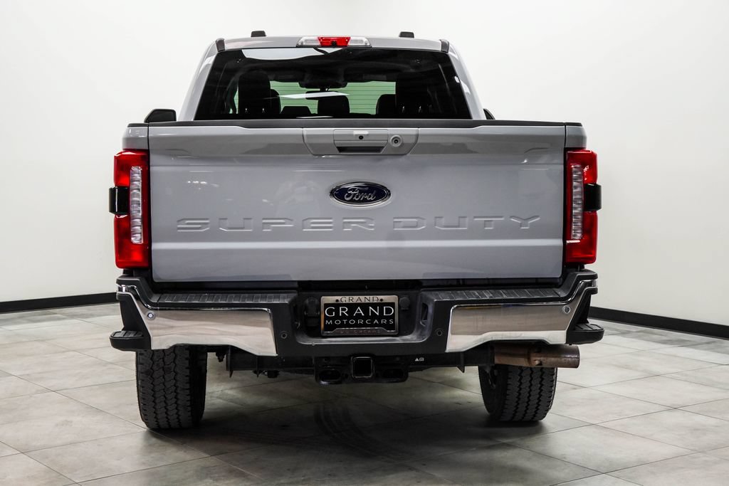 Used 2026 Ford F250 Lariat AWD/4WD image 11