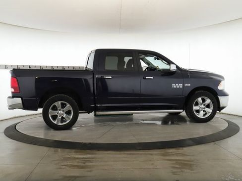 Used 2017 RAM 1500 Big Horn image 6