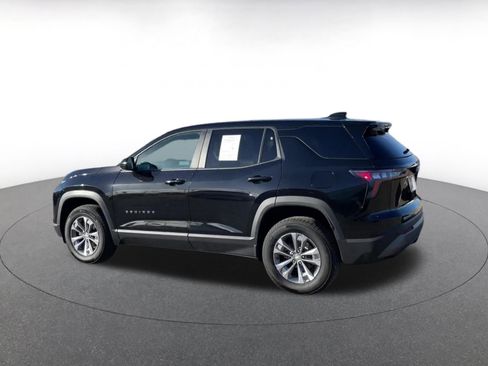 Used 2025 Chevrolet Equinox LT image 10