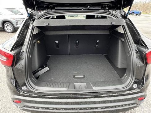 New 2026 Chevrolet Trax LT w/ Driver Confidence Package image 5