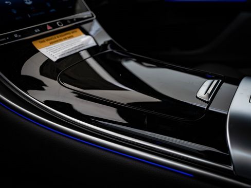 New 2026 Mercedes-Benz GLC 300 4MATIC image 40