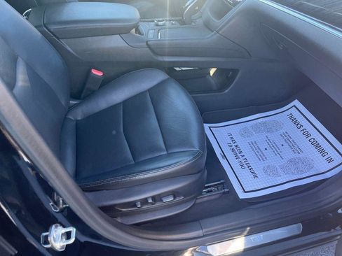 Used 2024 Cadillac XT6 Premium Luxury image 29