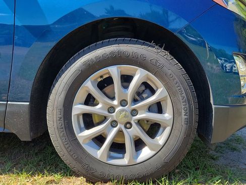 Used 2019 Chevrolet Equinox LT FWD image 9