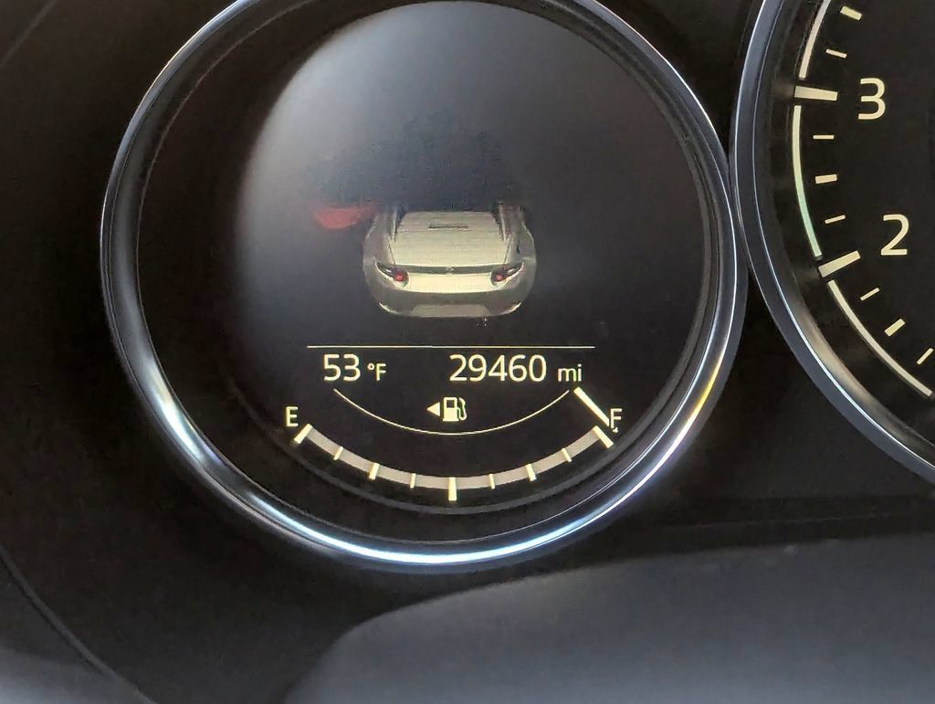 Used 2021 MAZDA MX-5 Miata RF Club RWD image 20