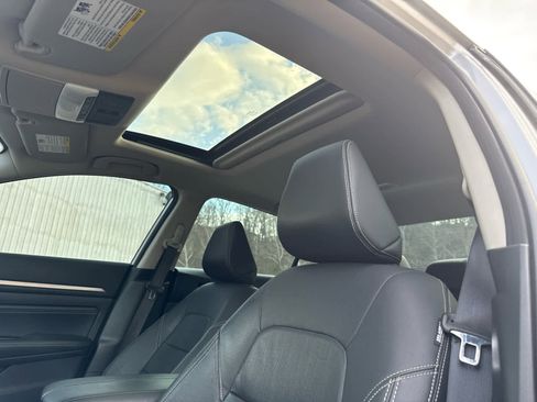 Used 2020 Nissan Altima 2.5 Platinum image 15