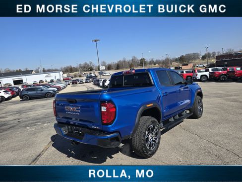 Used 2024 GMC Canyon AT4 image 3