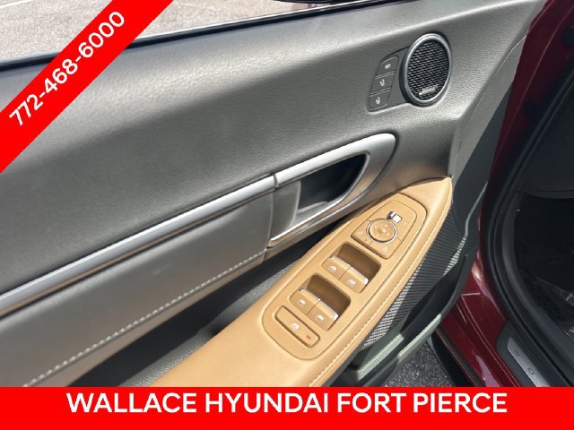 Used 2025 Hyundai Sonata Limited FWD image 18