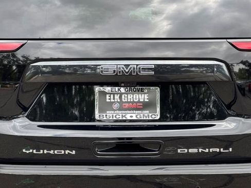 Used 2024 GMC Yukon Denali Ultimate AWD/4WD image 52